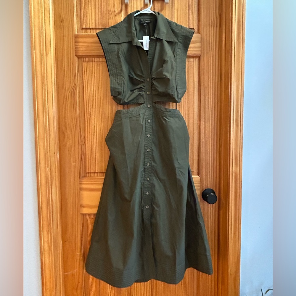 Banana Republic Dark Green GORGEOUS Dress 🫒🫒